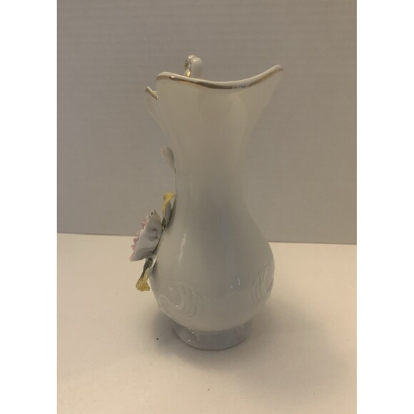 Vtg Lego Ceramic Pitcher With Gold Accents Made In Taiwan with raised flowers - Picture 2 of 6
